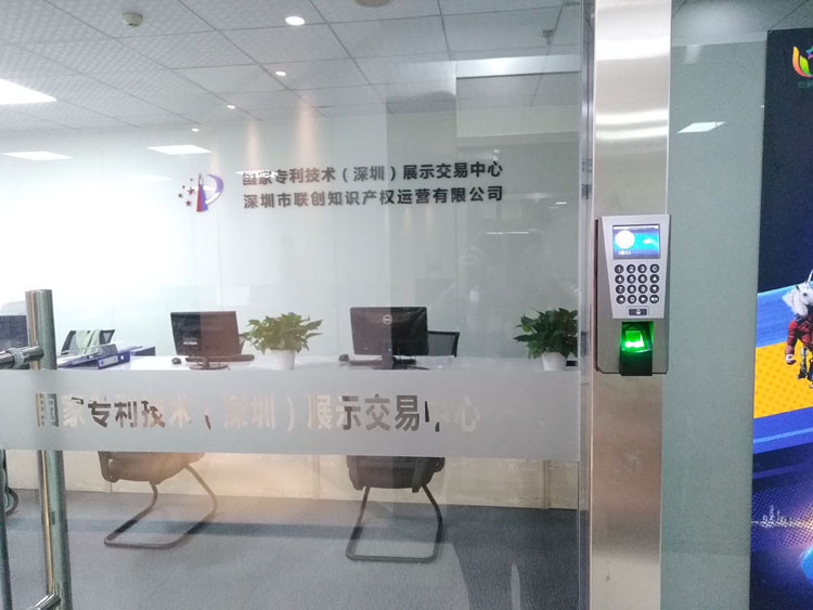 �п�F18ָ�y�T�����b